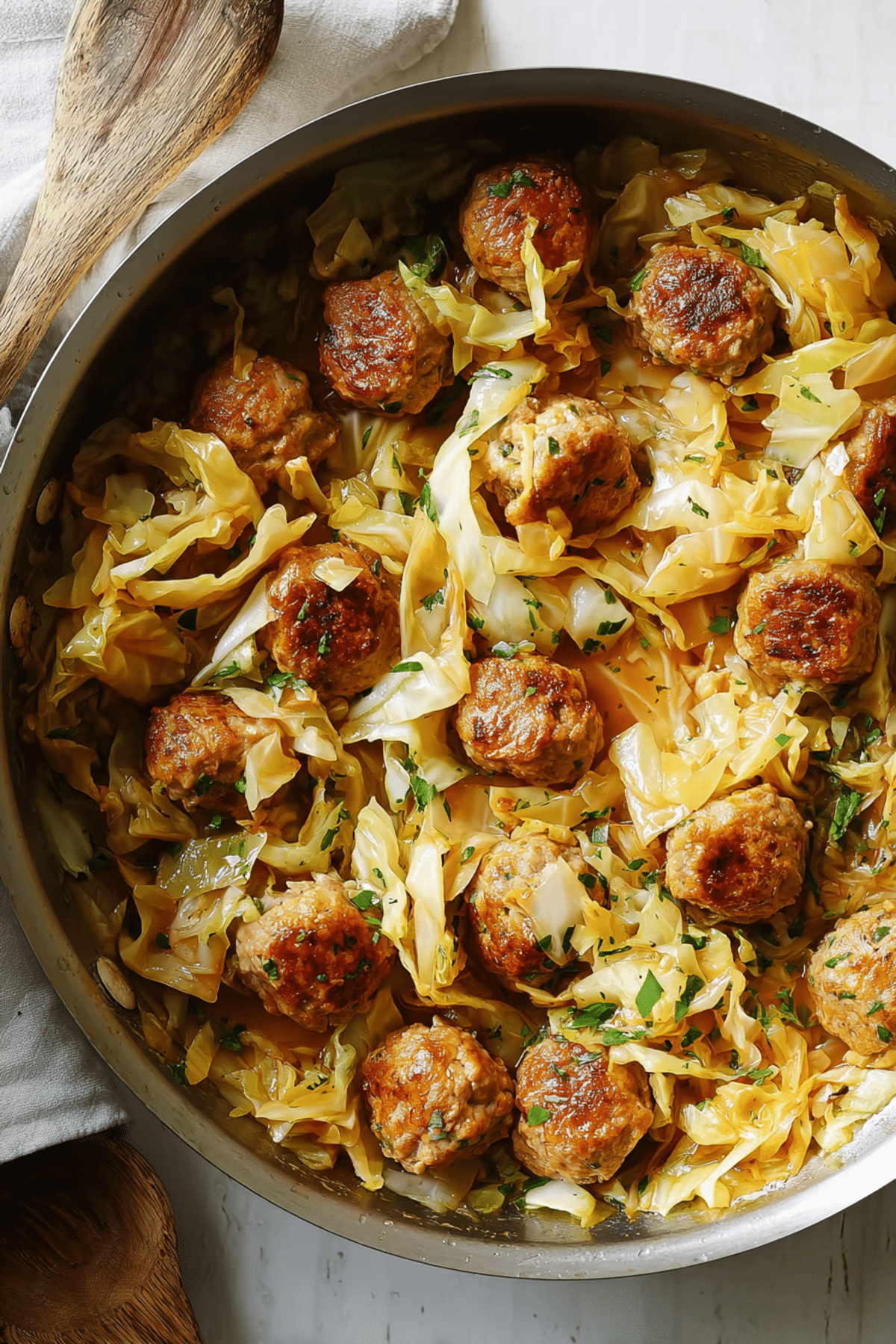 One-pan Fried Cabbage with Chicken Meatballs