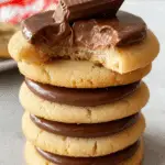 5-INGREDIENT KINDER BUENO COOKIES